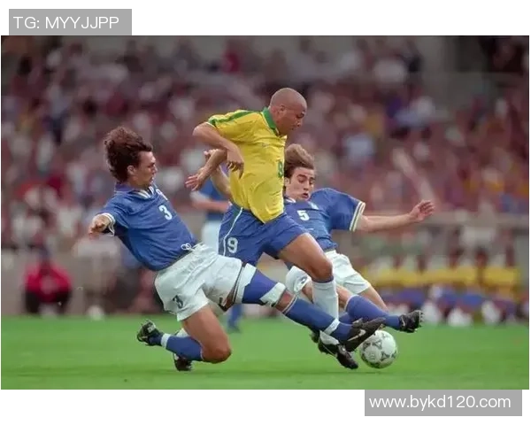 那些年遗憾离场的足球巨星定格瞬间让人心酸久久难忘